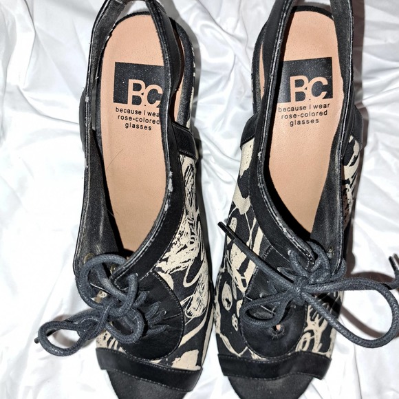 NEW NO BOX Women's BC Because I wear rose colored glasses wedges size 8.5 - Picture 6 of 9